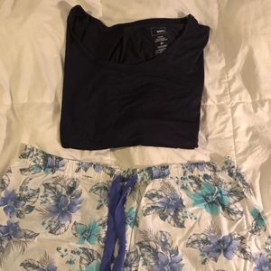 Short sleeve/shorts pajama set